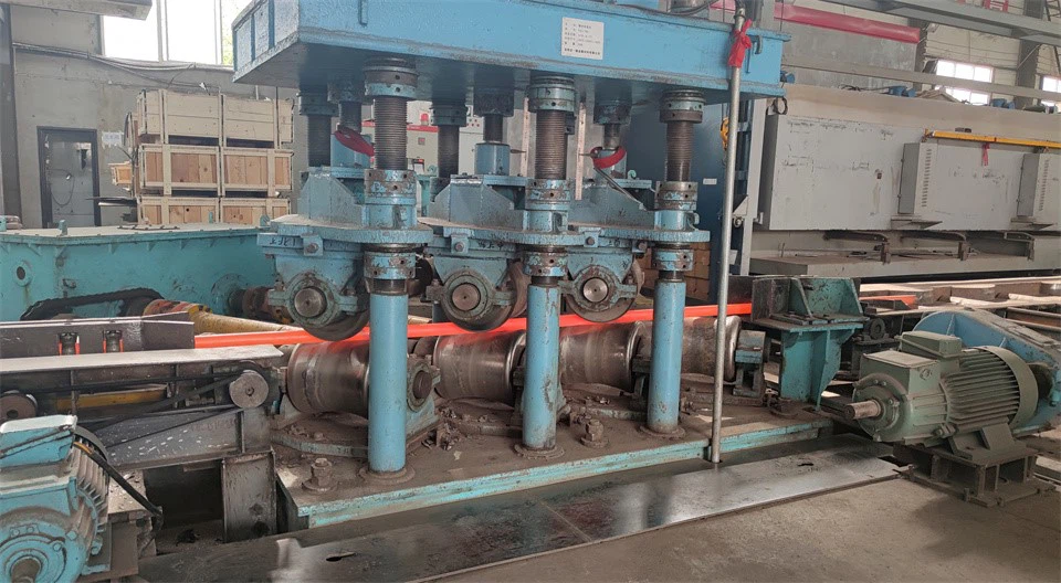 Bar Straightening Machine